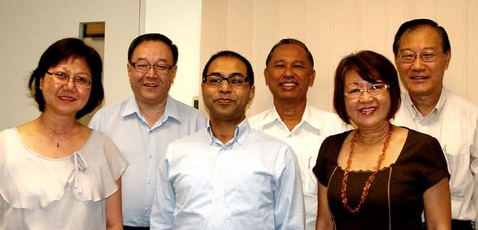 HUMAN RESOURCE COMMITTEE Standing from left to right: Mrs Jeannie Ho, Mr Keh Eng Song, Mr Manojit Sen, Mr Mohan Dass, Mrs Doreen Yap, Mr Jeffrey Tan Chairman Members Chief Executive Officer Director,