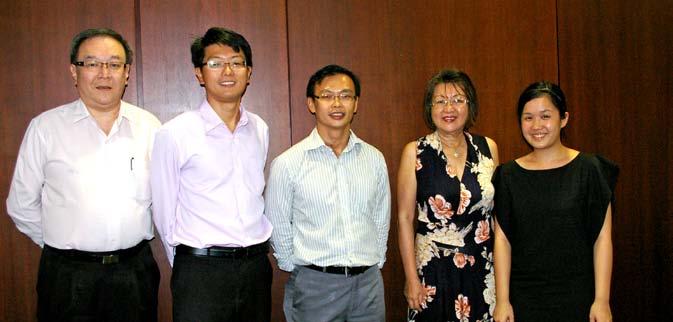 PUBLIC RELATIONS, EDUCATION & COMMUNICATIONS COMMITTEE (PRECC) Standing from left to right: Mr Keh Eng Song, Mr Daniel Tan, Mr Boo Chong Han, Ms Doreen Yap, Ms Brenda Lee Chairman Members Chief