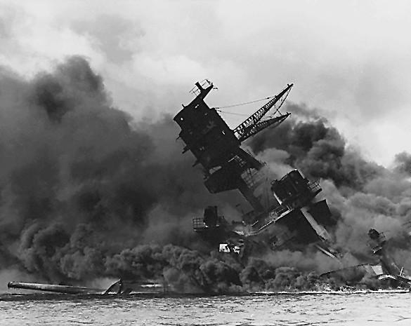 file ple USS Arizona Sa m At approximately 8:10, the USS Arizona exploded, hit by a 1,760-pound armor-piercing shell that slammed through her deck and ignited her forward ammunition magazine.
