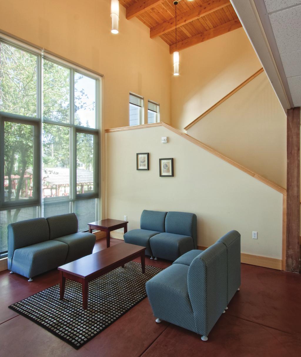 KENYON HOUSE SEATTLE, WASHINGTON Developed through a collaborative partnership between Building Changes, the Housing Resources Group and Sound Mental Health, Kenyon House is an 18-unit residence