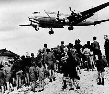 US: Berlin Airlift -US saved