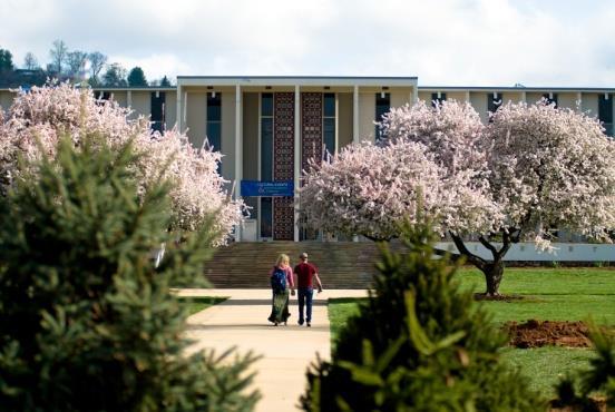 About UNC Asheville UNC Asheville is North Carolina s designated Public Liberal Arts University providing a distinctively personal learning