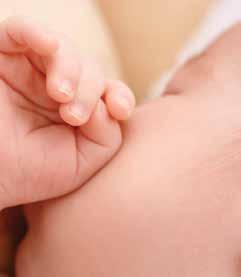 Benefits for Baby Breastfed infants tend to be healthier than non-breastfed babies.