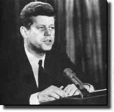 Outcome JFK, in consultation with his advisors (the Ex-Comm) ordered U.S.