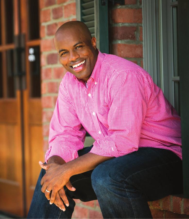 COWBOY CONNECT SCHEDULE HIGHLIGHTS 2018 *HUG AN ELEPHANT, KISS A GIRAFFE: REDEFINING DIVERSITY IN EVERYDAY LIFE WITH JUSTIN JONES-FOSU August 27th at 10am, A&S Auditorium Justin Jones-Fosu is a