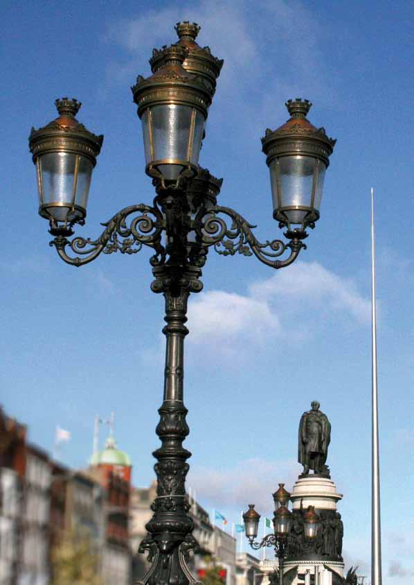Street lamp on O Connell Bridge.