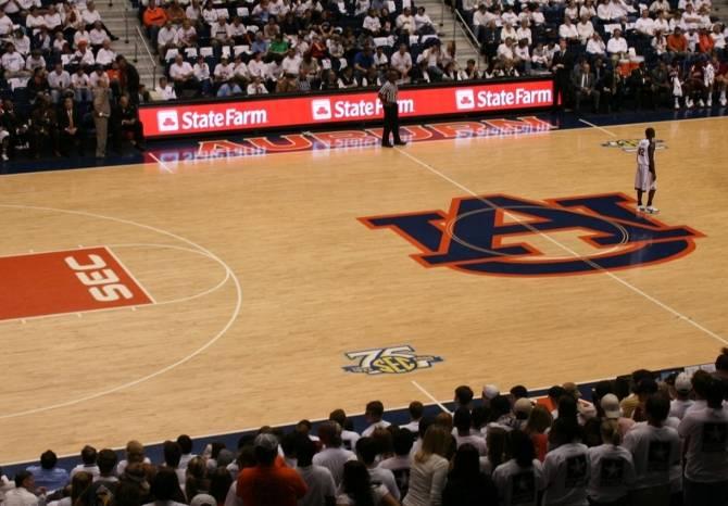 AUBURN ARENA Auburn Arena is the brand new home to the Auburn men s basketball, women s basketball, and