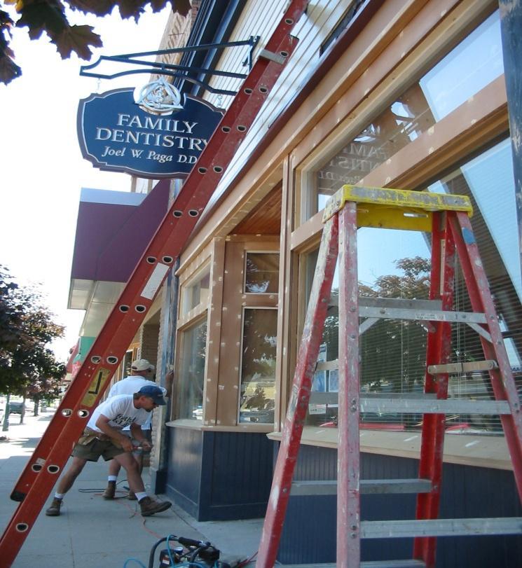 Facade Improvement Grants Assists communities in making physical improvements to targeted areas of traditional downtowns Projects qualify through: