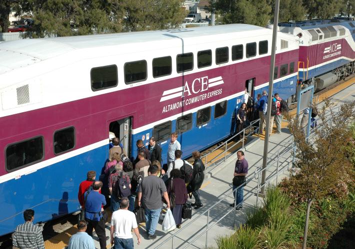 Commuter Rail o In January 2012, construction of the improvements to the Santa Clara and Diridon Stations was completed. These improvements increase the train capacity at these locations.