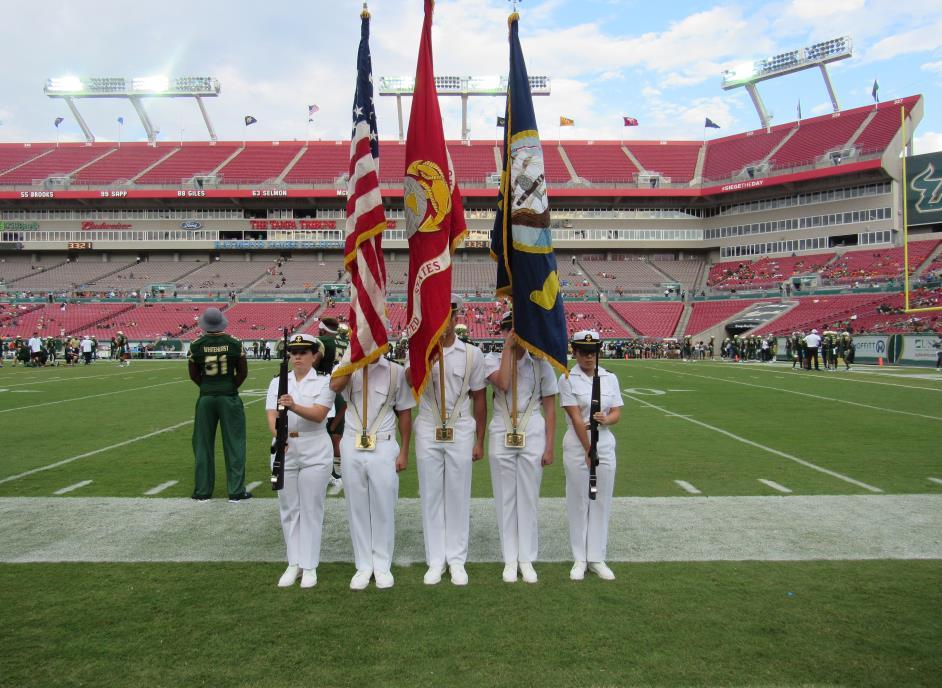 UNIVERSITY OF SOUTH FLORIDA 5 Color Guard Events The first color guard of the semester: MIDN 3/C Brandi Vance, MIDN 2/C Gabriel Rodriguez, MIDN 3/C Sean Conners, MIDN 3/C Katelyn