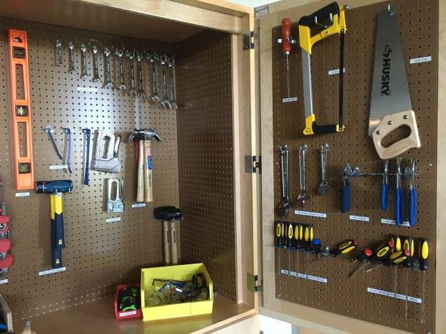 saws, hobby knives) Hand Tools (screwdrivers, wrenches, hammers) Power Tools (band saw, drill press, sewing machine) Electronic Tools