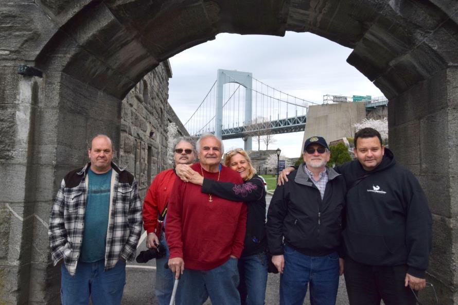 The Scuba Sports Club Captures Bronx s Fort Schuyler! Gary Lehman On April 15, several members of The Scuba Sports Club (TSSC) sojourned to Fort Schuyler in the Bronx to visit the Maritime Museum.