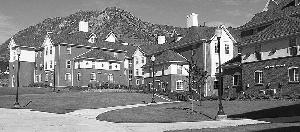 UTAH SOFTBALL CAMPUS LIFE University of Utah students live in a magnificent mountain setting in Heritage Commons a living-learning community of 3,500 students that opened in 2000.