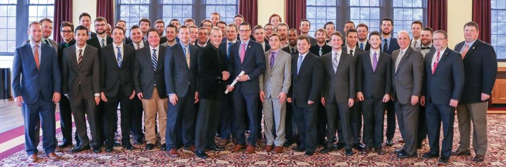 Expansion Michigan Zeta, Central Michigan University Michigan Zeta-Central Michigan University Colonized: November 7, 2015 Installed: December 10, 2016 Number of Colony Members: 42 On the snowy