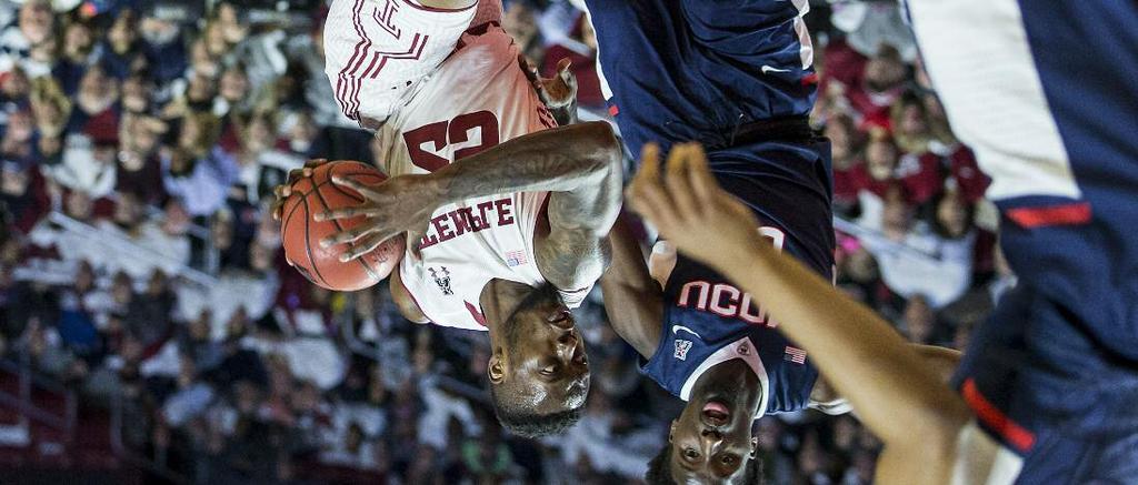 MEN S BASKETBALL 2015-16 HIGHLIGHTS Temple made its 32nd appearance all-time in the NCAA Tournament and seventh in head coach Fran Dunphy s 10 years with the program.